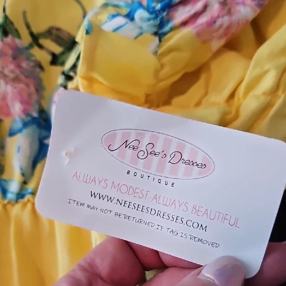 NWT Size Medium Chris & Carol Yellow Floral Dress - Picture 5 of 7